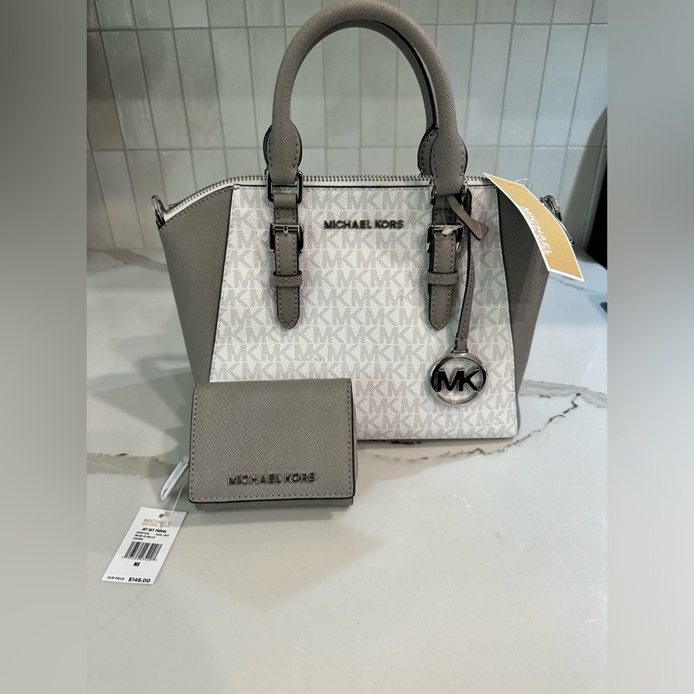 Ciara Messenger Bag with Jetset Travel Wallet